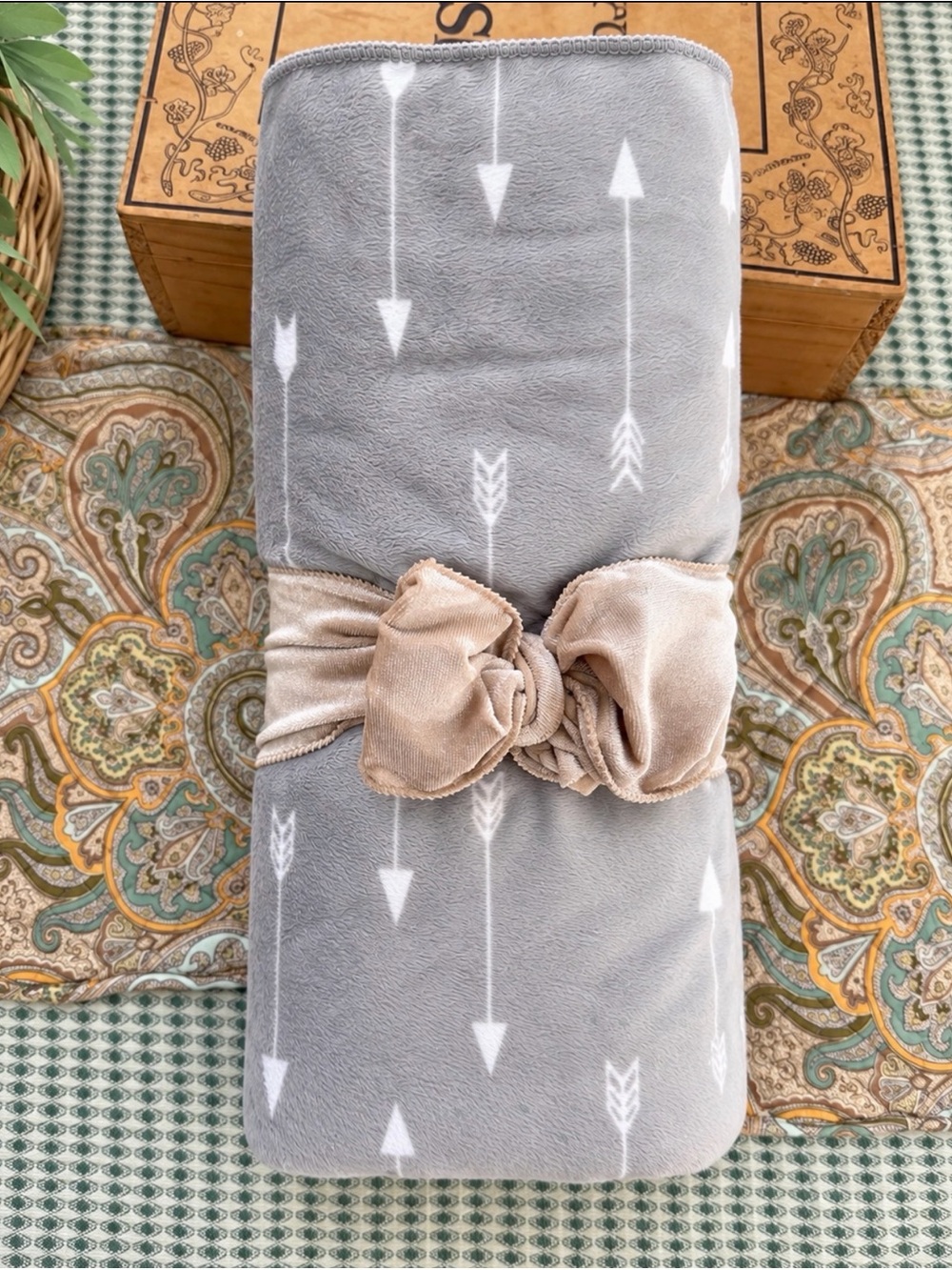 Cloud Island Gray White Arrows Baby Blanket Fleece Sherpa 29x37